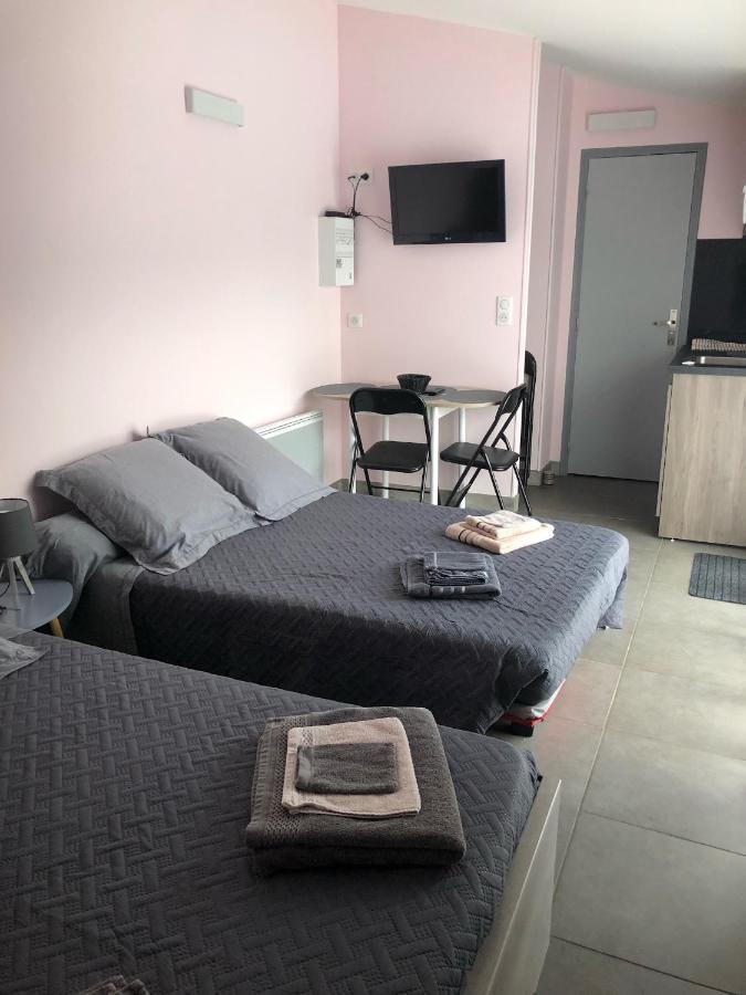 Chambres D'Hotes Chez Florence Montmerle-sur-Saone Exterior foto