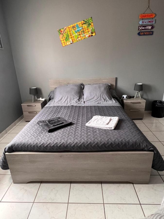 Chambres D'Hotes Chez Florence Montmerle-sur-Saone Exterior foto