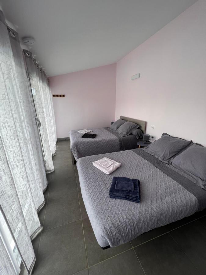 Chambres D'Hotes Chez Florence Montmerle-sur-Saone Exterior foto