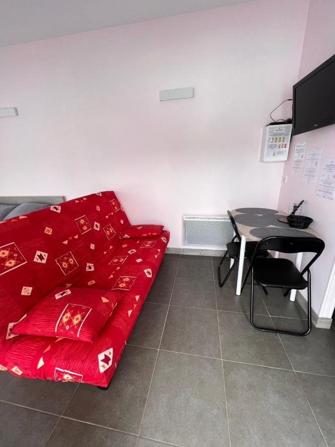 Chambres D'Hotes Chez Florence Montmerle-sur-Saone Exterior foto