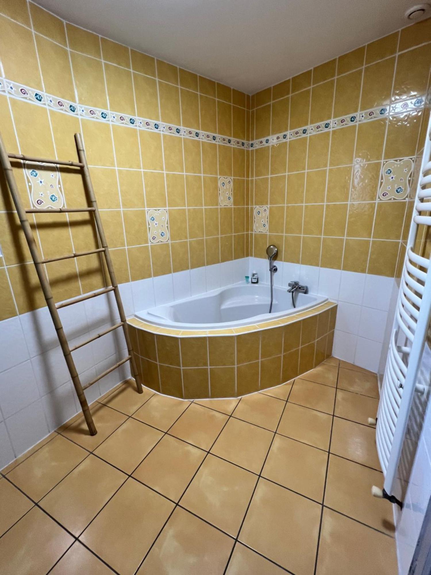 Chambres D'Hotes Chez Florence Montmerle-sur-Saone Exterior foto